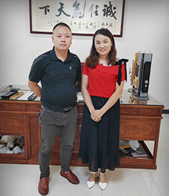 感謝塑膠行業(yè)劉總對(duì)華企立方的信任與認(rèn)可，我們定全力以赴，不負(fù)使命，幫您把網(wǎng)絡(luò)營(yíng)銷落地。